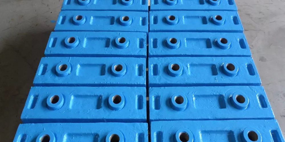 CHANGE CRUSHER BLOW BARS