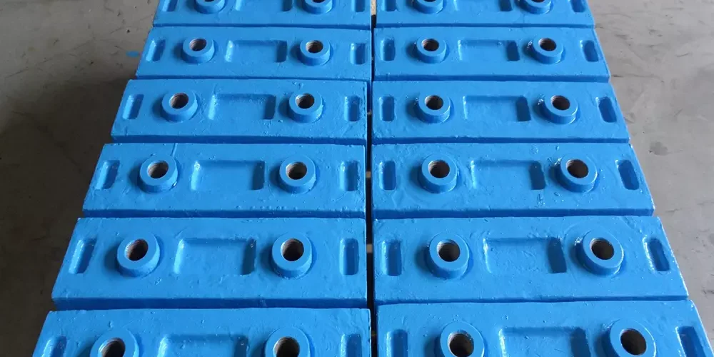 CHANGE CRUSHER BLOW BARS